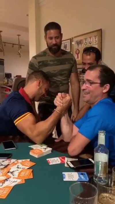 WCGW arm wrestling someone stronger