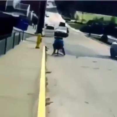 WCGW Going down this road in a chair?