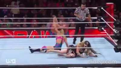 [Raw spoilers] Finish to Maxxine Dupri vs Valhalla match