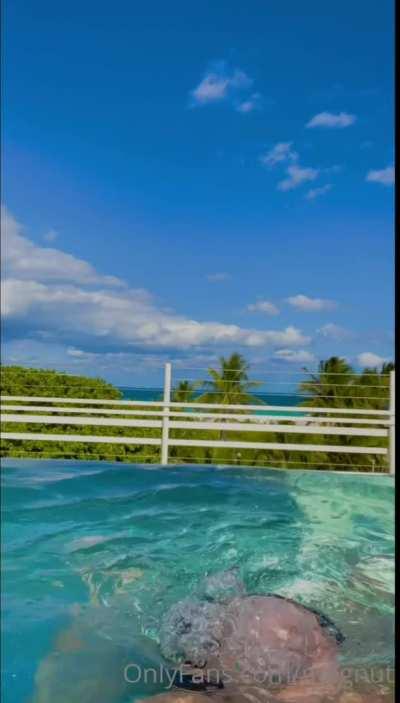 Big balls swimming pool wet.
