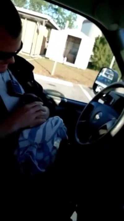 Police officers rescue a freezing puppy!