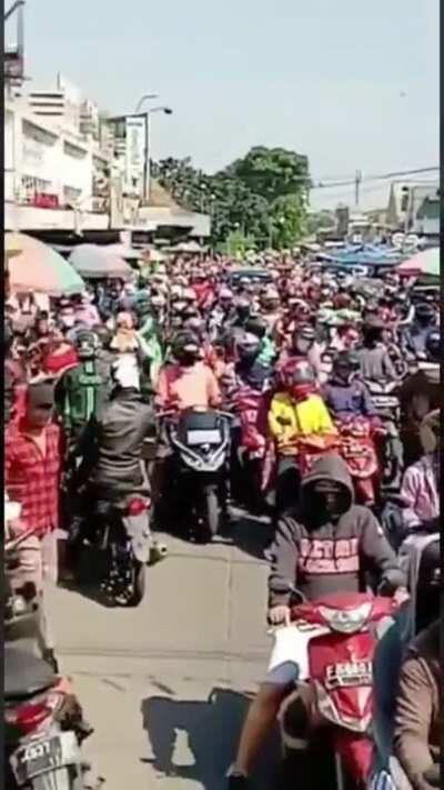 Lebaran sebentar lagi 🎵(Pasar Anyar, Bogor)