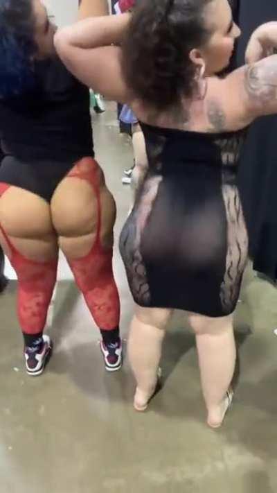 Thunda859 And Picante Jenny Ass Clapping Together ‼️😱😱 That’s A Dream Booty Clapping Duo For Ass Clapping History 🍑👏🏽🐐🐐