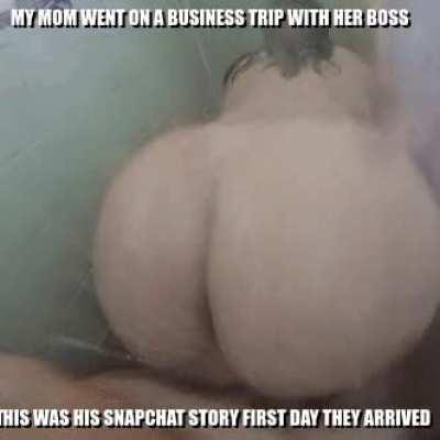 thick ass mom bouncing