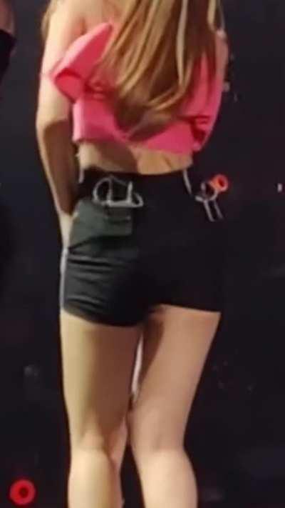 Tzuyu's thicc thighs (more in comments)