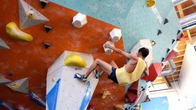 Cool women's finals comp climb from local comp