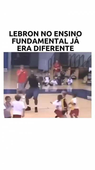 Lebron James na Quinta Série já era diferenciado 🏀🏀😂😂