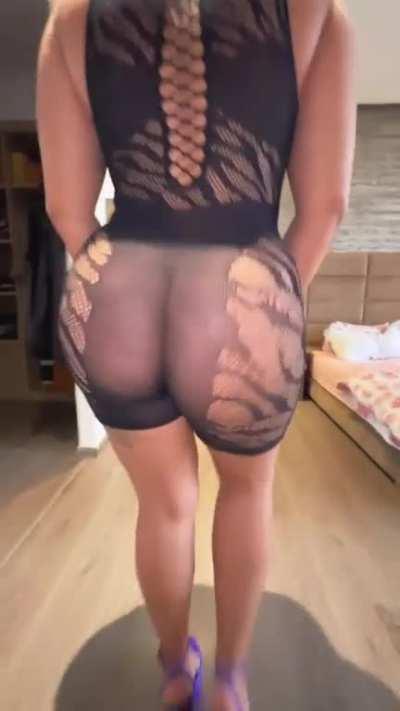 Big booty milf