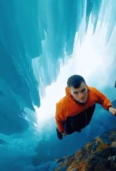 🔥 Inside an ice cave in Eklutna, Alaska 🔥