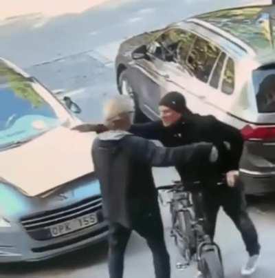 WCGW giving a hug to a old friend