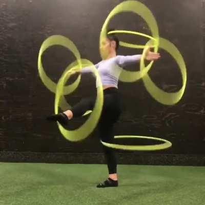 Hula-hooping seven rings