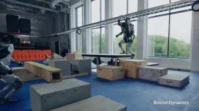 Boston Dynamics' Atlas robot demonstrates its parkour capabilites.