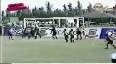 Rare footage of 8 year old Lionel Messi playing a youth tournament for Newell's Old Boys