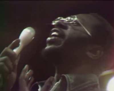 Curtis Mayfield performing Pusherman at Soul Train 1972