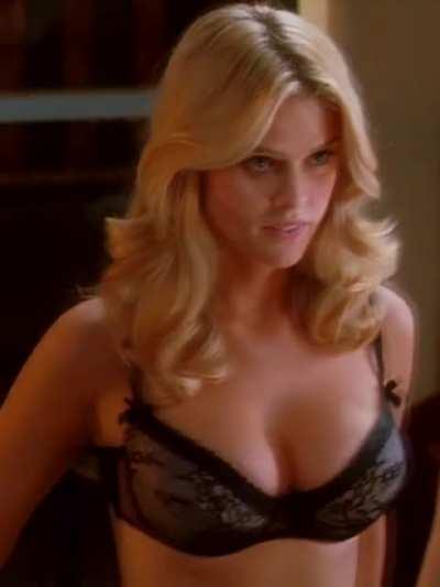 Alice Eve