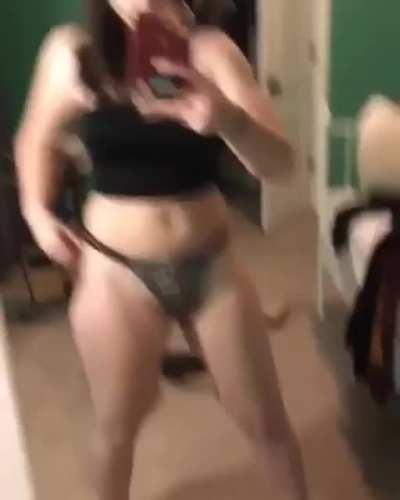 Shaking that phat ass