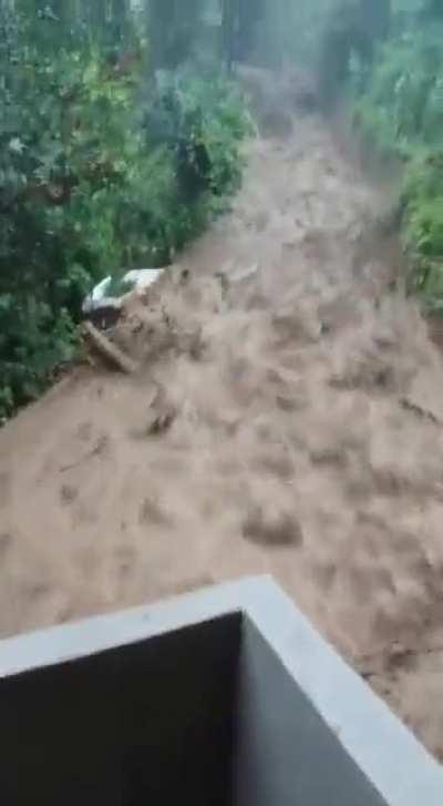 flood from turkey, rize. (he survived according to turkish politician)