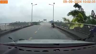 Bridge collapse in Vietnam (09/09/2024)