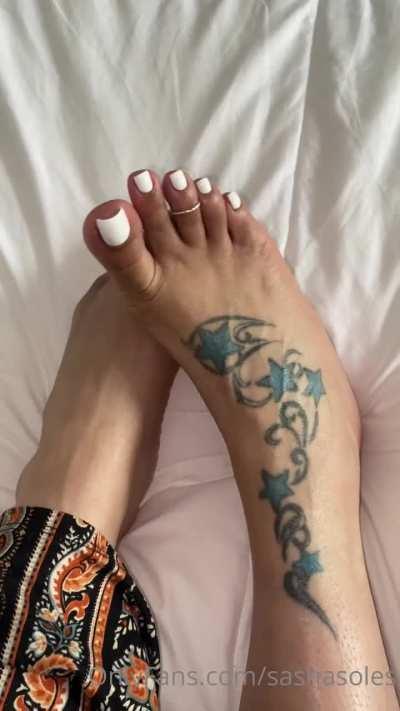 White toes🙂‍↕️💕