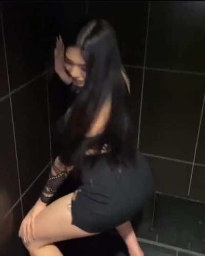 Ass 🥵