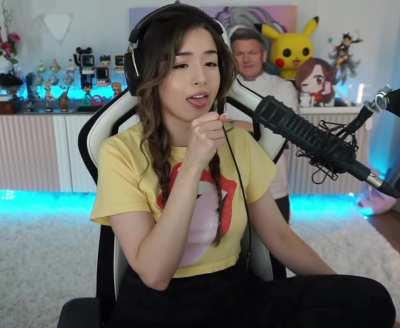 PokimaneClips