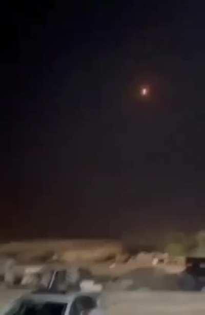 Footage of ballistic Missiles impacting the nevatim Airbase which is said to have suffered minor damage. 
