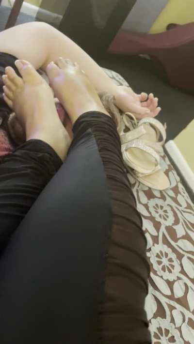 Rubbing my soles on your face brings me joy