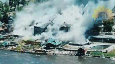 MiG-29 bombing Russian troops with AASM Hammer who were hiding in the former Maxmarine hotel in Nova Kakhovka, Kherson Oblast. 40th Tactical Aviation Brigade, published on August 9, 2024