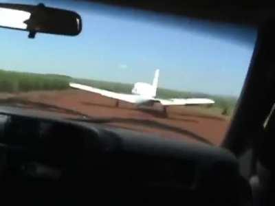 Federal police in Brazil hit aircraft's wing to stop drug smugglers from flying away!