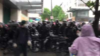 I caught the moment Seattle police pepper sprayed peaceful protesters completely unprovoked which sparked a riot.