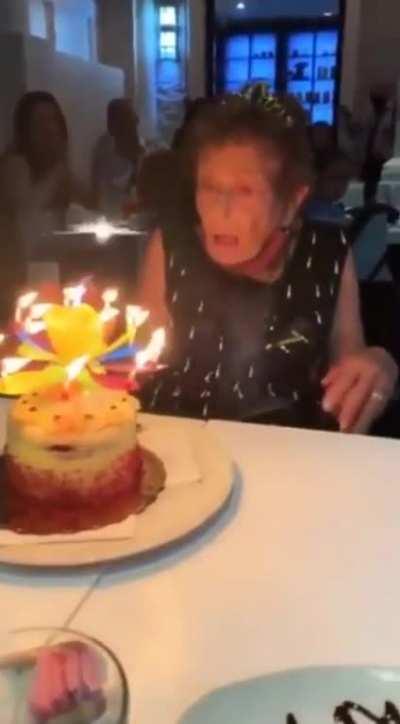 Ah, That grandma reaction made my day