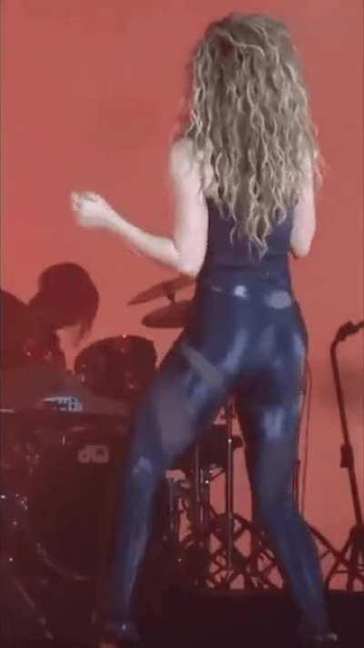 Shakira 