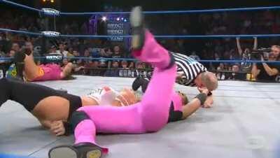 Jacqueline just punts Velvet Sky to steal the Win