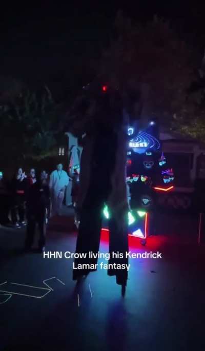 Kendrick Lamar's &quot;Not Like Us&quot; playing at Universal Studios Halloween Horror Nights 🔊