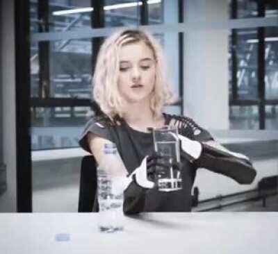 How to pour and drink water with two bionic arms.