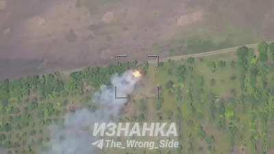 Destruction of a Ukrainian M777 by Krasnopol in Illinka, Luhansk Oblast