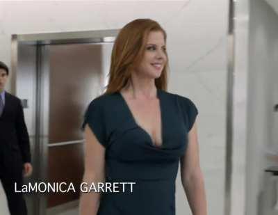 Sarah Rafferty bouncing boobies