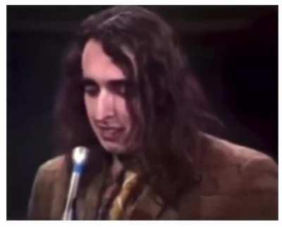 Tiny Tim performing ‚Tiptoe through the Tulins‘ live in 1968