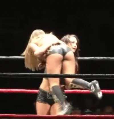 Rosita (Zelina Vega) ots carried