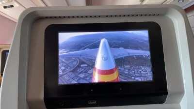 My flight into LAX got live rear camera view