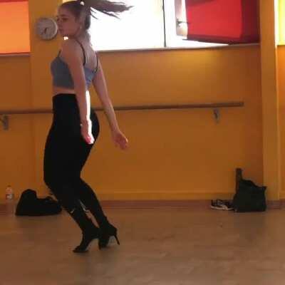 Internationaler Tag des Tanzes: kleines Trainingsvideo. 💃🏼 vom Sommer 2020