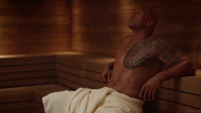 Vera Nova - Ballers S02E07 (US2016) - The Rock is chill, but the other guy is upset because of the naked girl.