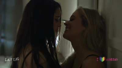 Web-series Scenes: Kathy DiStefano &amp; Lauren Compton - &quot;Last Life&quot; - (s01e01) - *AI ENHANCED*