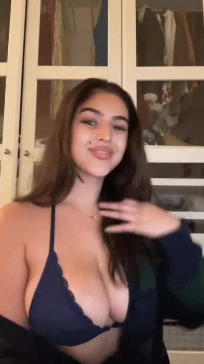 She likes to show her boobs like this to everyone but her boyfriend