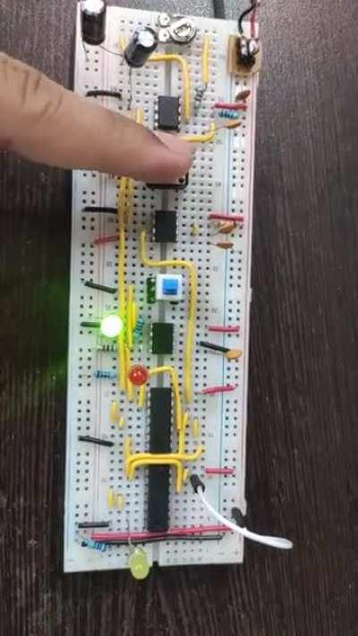 Clock module done, now will start making registers for computer.