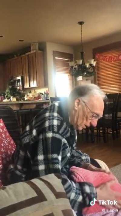 A Grandfather lost hist wife to cancer after 50 years of marriage so his daughter made a quilt of her clothes to make him feel closer