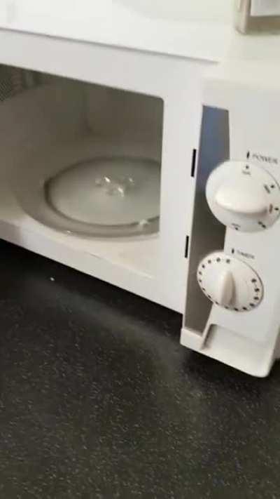 This microwave