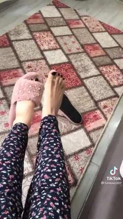 Turkish Feet Tok...