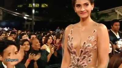 Sexy Cleavage of Sonam Kapoor