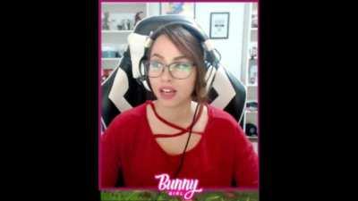 BunnyGirlTwitchClip-30